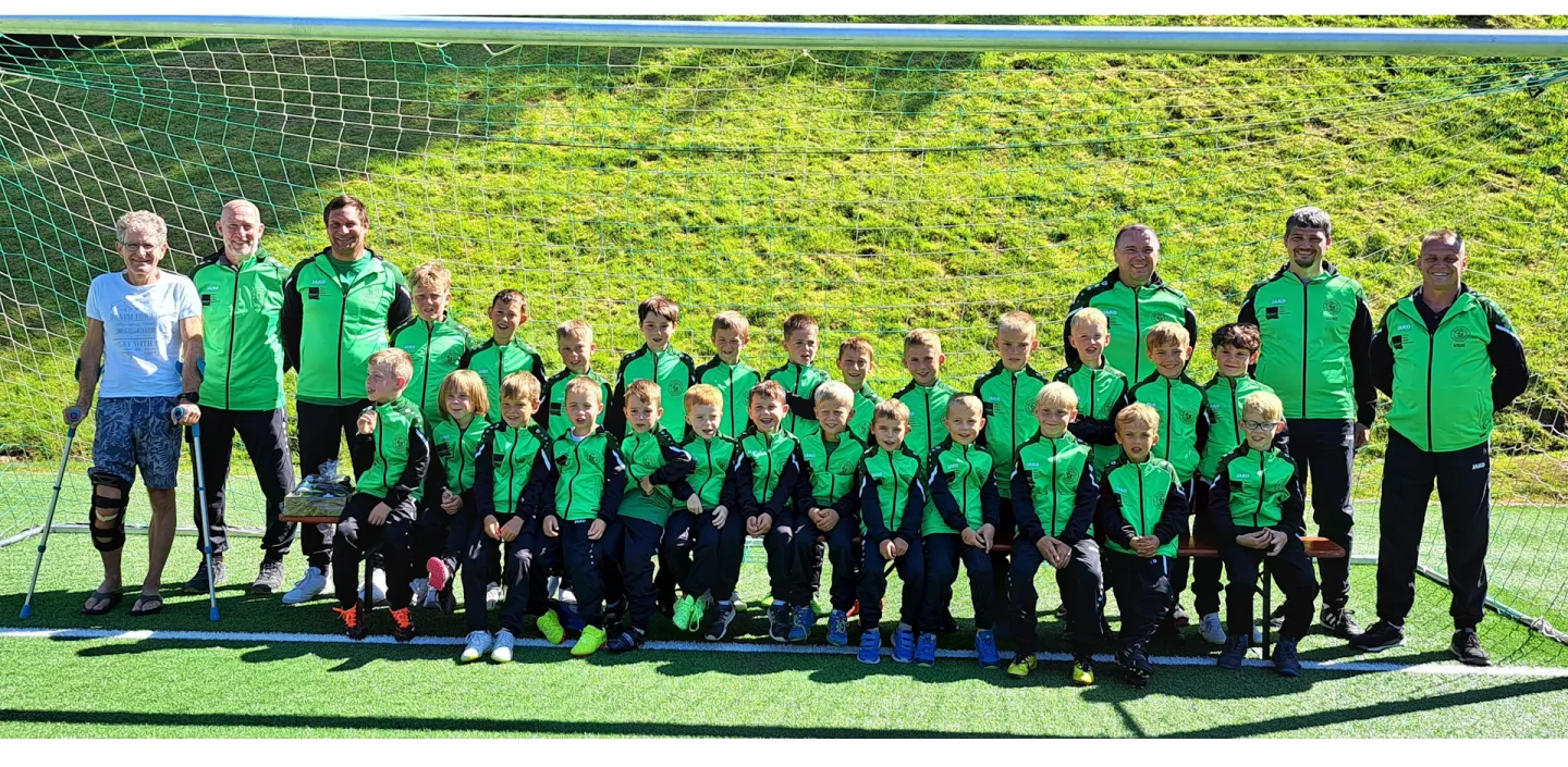 Teamfoto der Bambinis des SV Mitteltal Obertal.