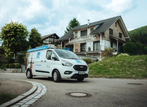 Firmenwagen der Mitarbeiter der Gottfried Braun GmbH in Baiersbronn