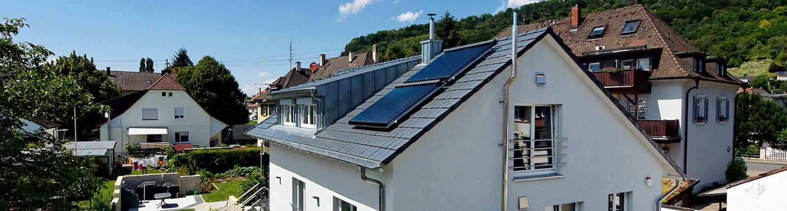 Haus mit Solarzellen